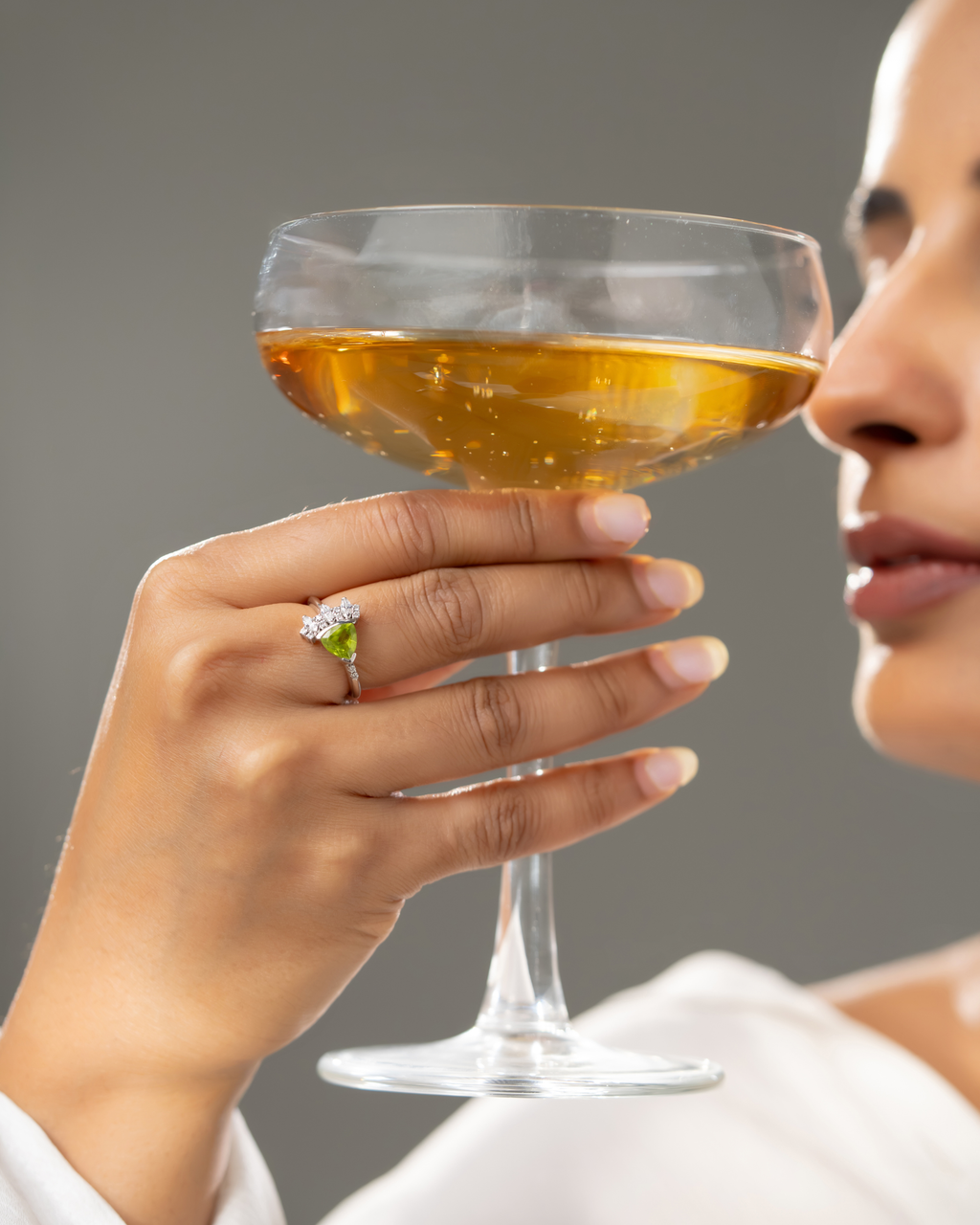 Peridot Bloom Ring – Natural Peridot & White Topaz in 925 Sterling Silver