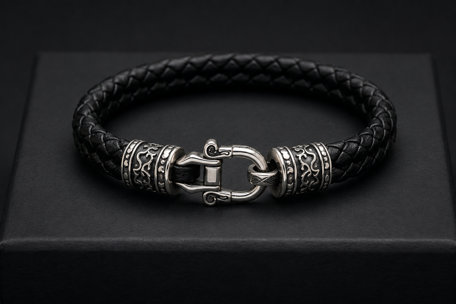 Black braided leather and 925 sterling silver men's bracelet product photo