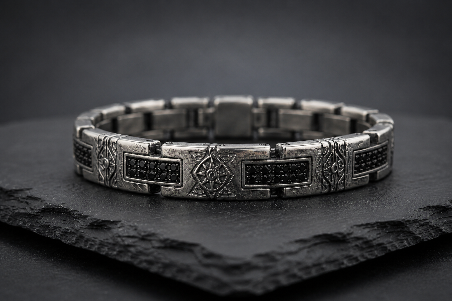 Praise Jewels Meteor Bracelet in oxidized 925 sterling silver with natural black spinel